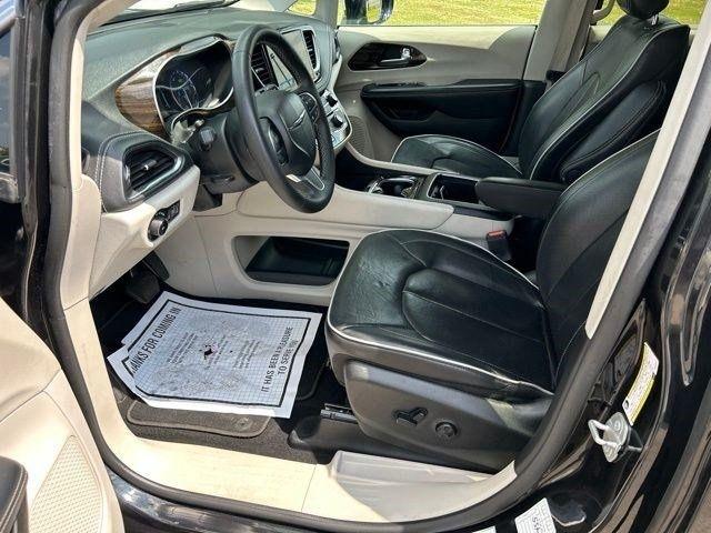Chrysler Pacifica  2023