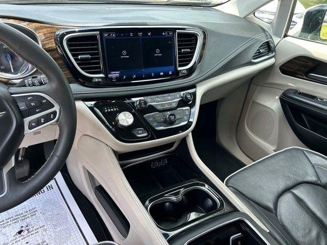 Chrysler Pacifica  2023