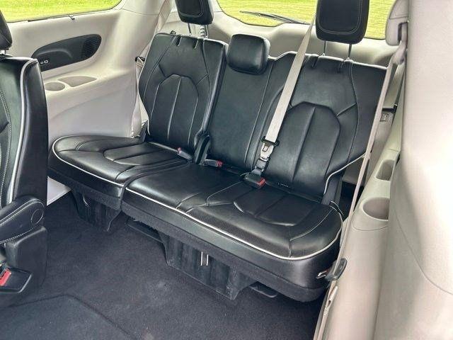 Chrysler Pacifica  2023