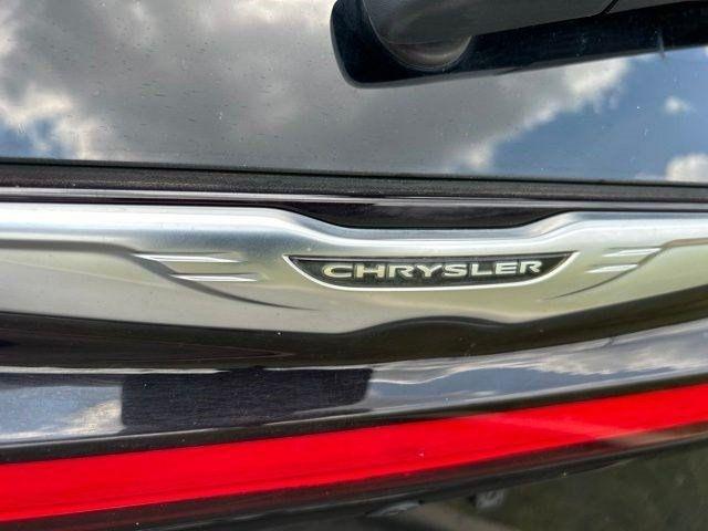 Chrysler Pacifica  2023