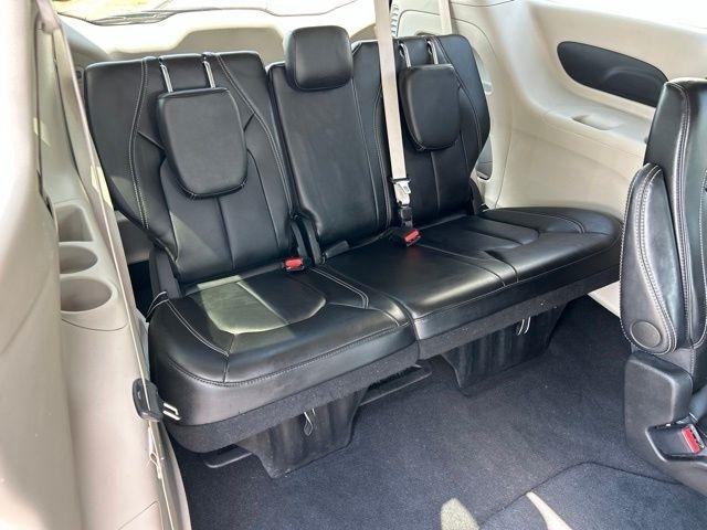 Chrysler Pacifica  2024