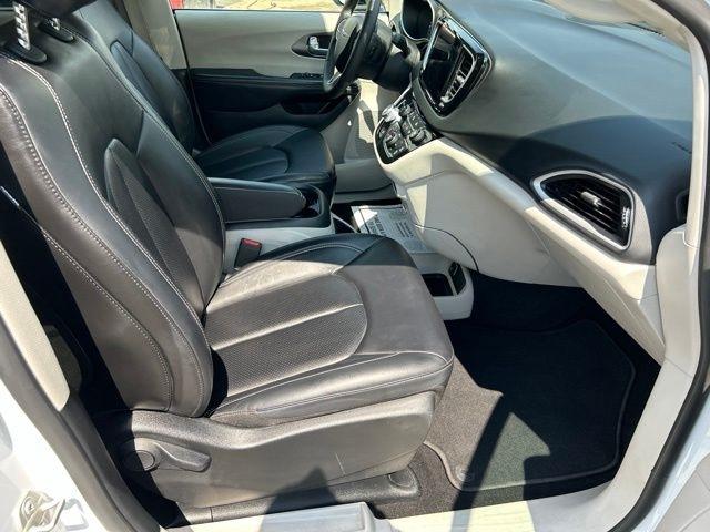 Chrysler Pacifica  2024
