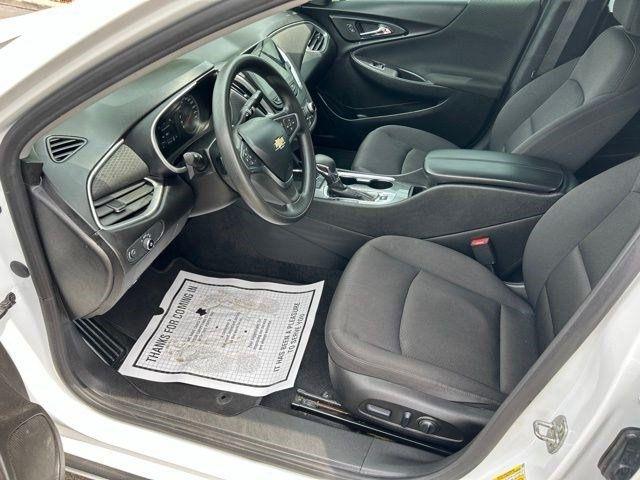 Chevrolet Malibu  2022