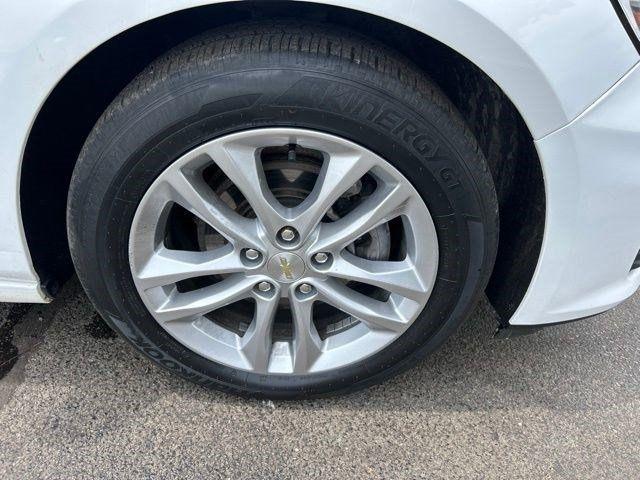 Chevrolet Malibu  2022