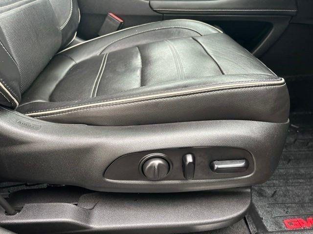 GMC Acadia  2020