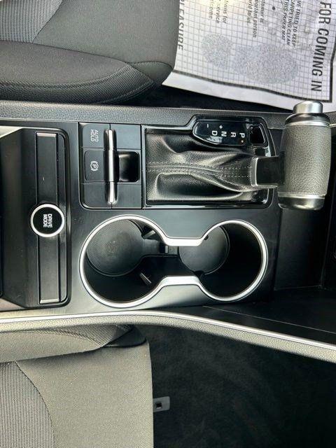 Kia K5  2023