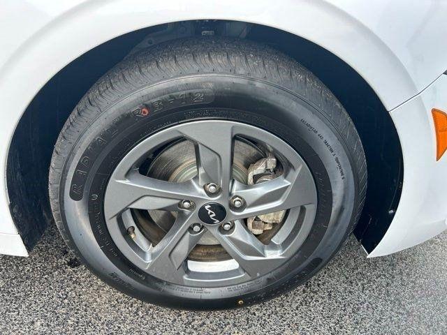 Kia K5  2023