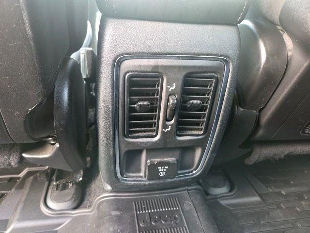Jeep Grand Cherokee WK  2022