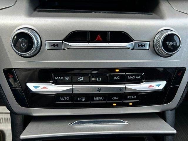 Ford Explorer  2022