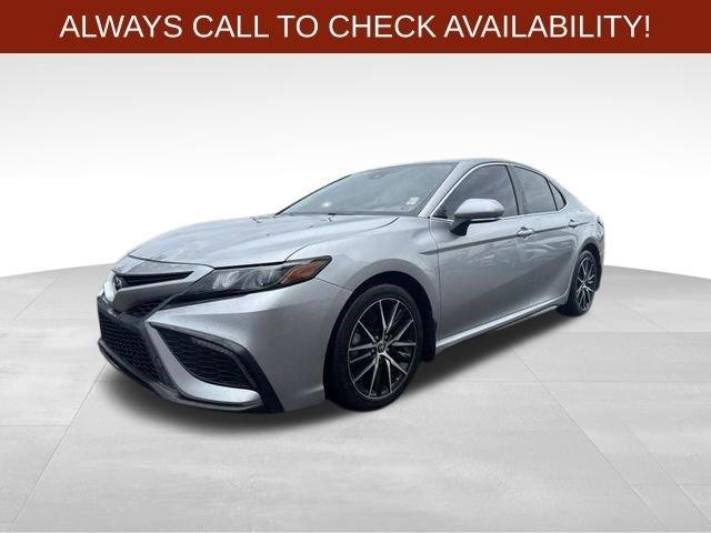 Toyota Camry  2023