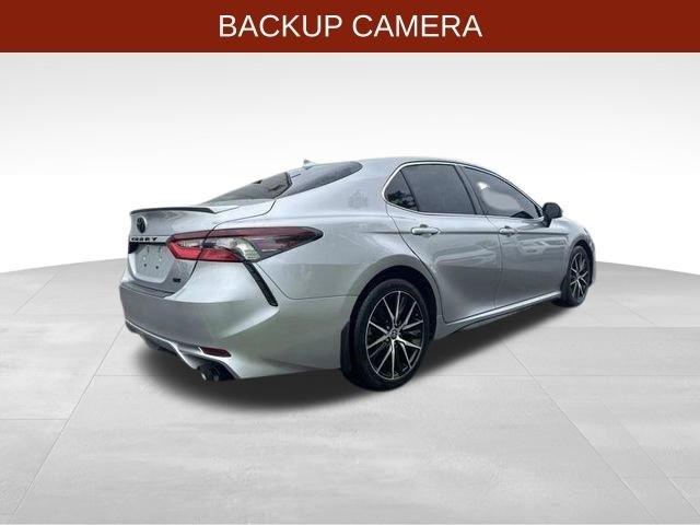 Toyota Camry  2023