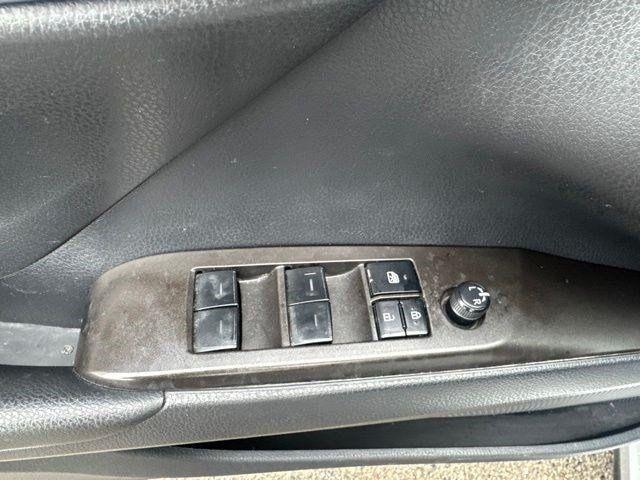 Toyota Camry  2023