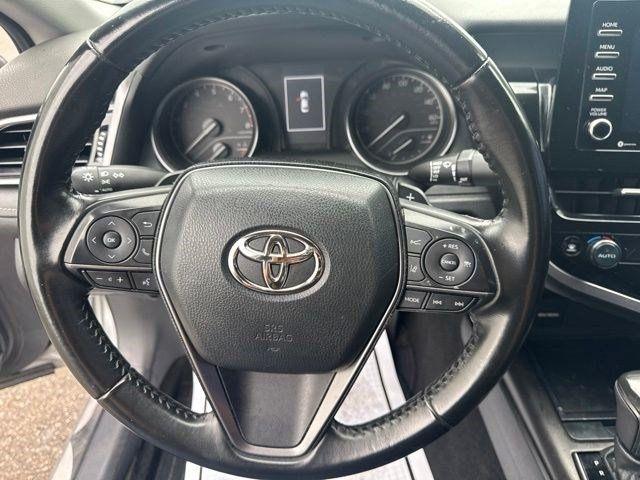 Toyota Camry  2023