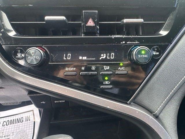 Toyota Camry  2023