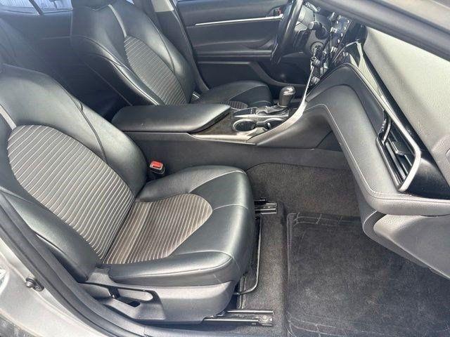 Toyota Camry  2023