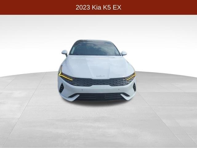 Kia K5  2023