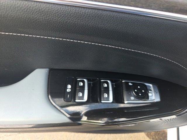 Kia K5  2023