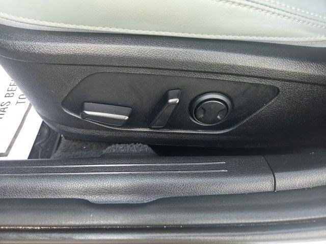 Kia K5  2023