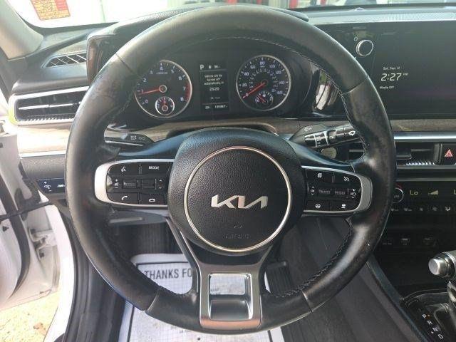 Kia K5  2023