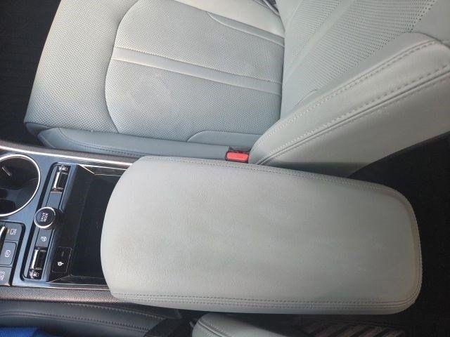 Kia K5  2023