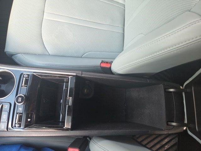 Kia K5  2023