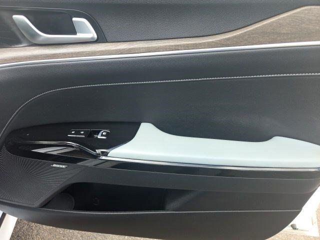 Kia K5  2023