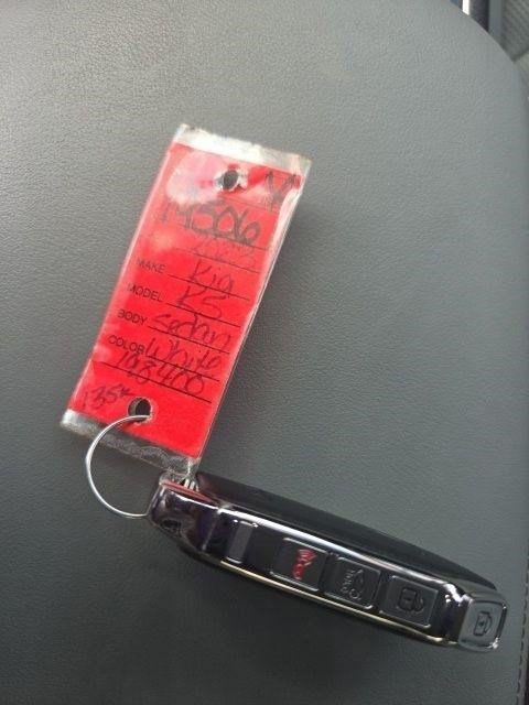 Kia K5  2023