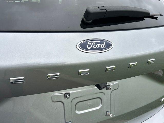 Ford Escape  2024