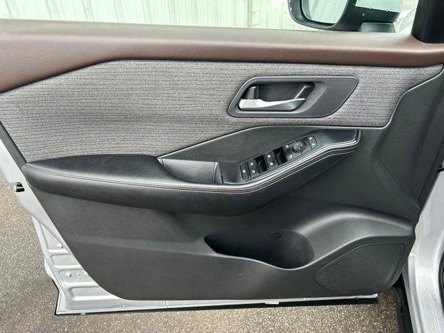 Nissan Rogue  2023