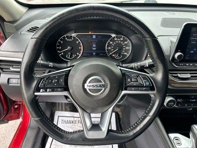 Nissan Altima  2021