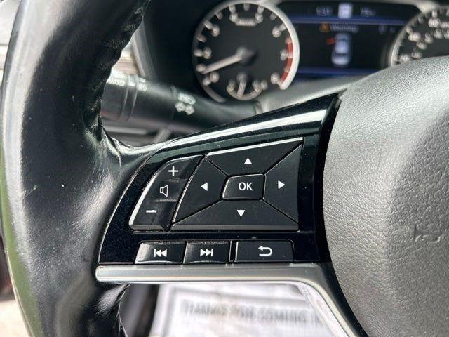 Nissan Altima  2021