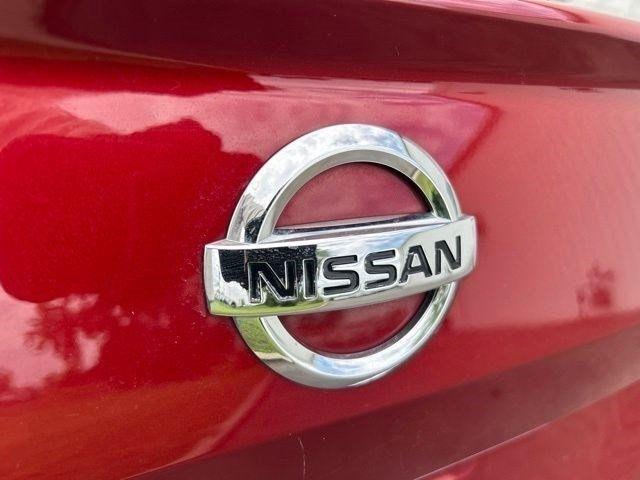 Nissan Altima  2021