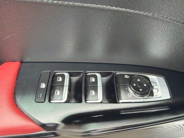 Kia K5  2023