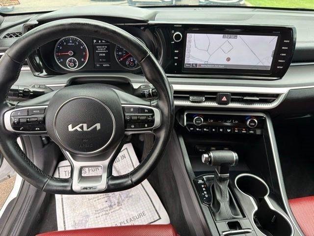 Kia K5  2023