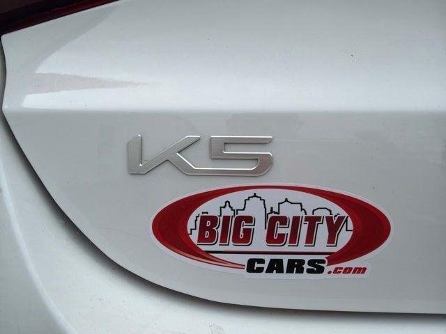 Kia K5  2023