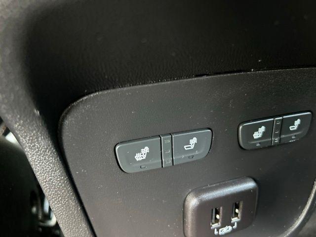 Chevrolet Equinox  2023