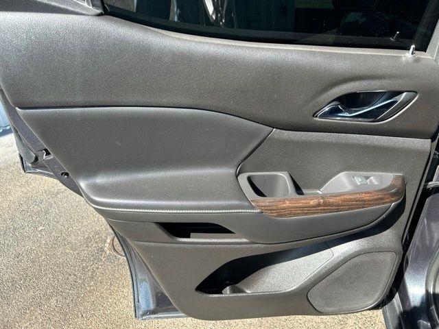GMC Acadia  2021