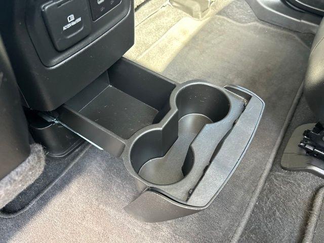 GMC Acadia  2021