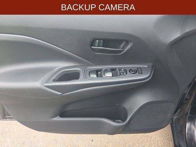 Nissan Versa  2024