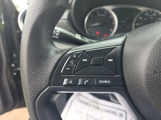 Nissan Versa  2024
