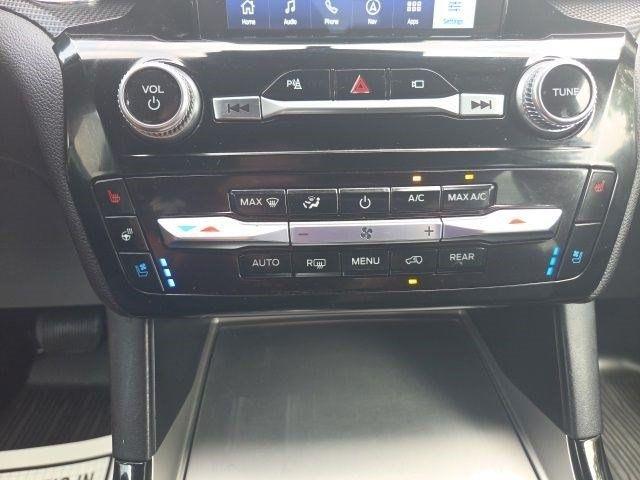 Ford Explorer  2022