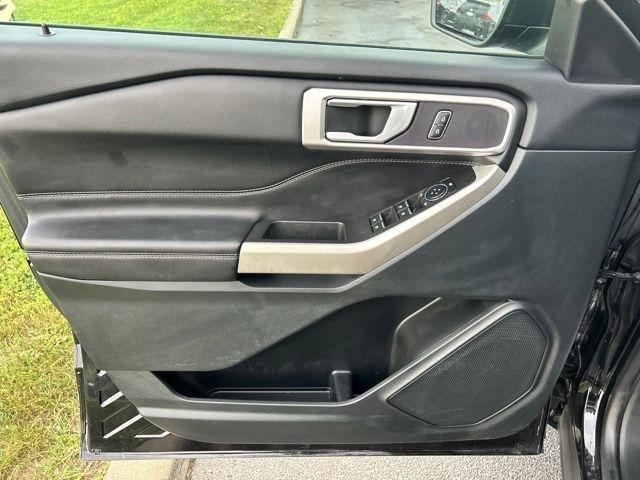 Ford Explorer  2023