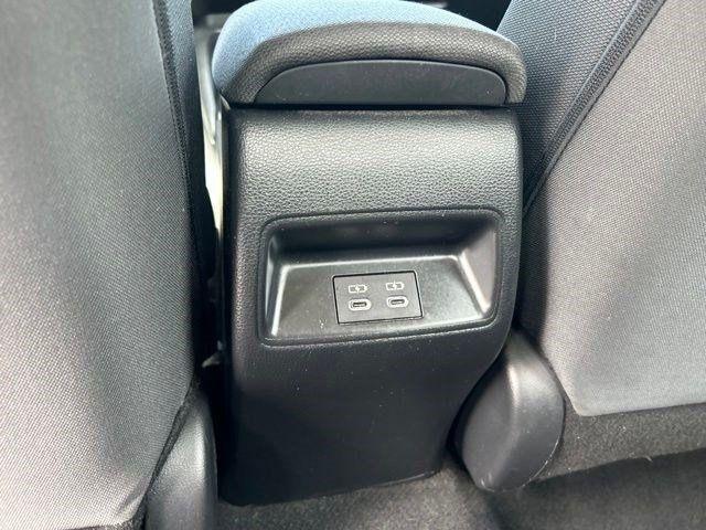 Toyota Corolla  2023