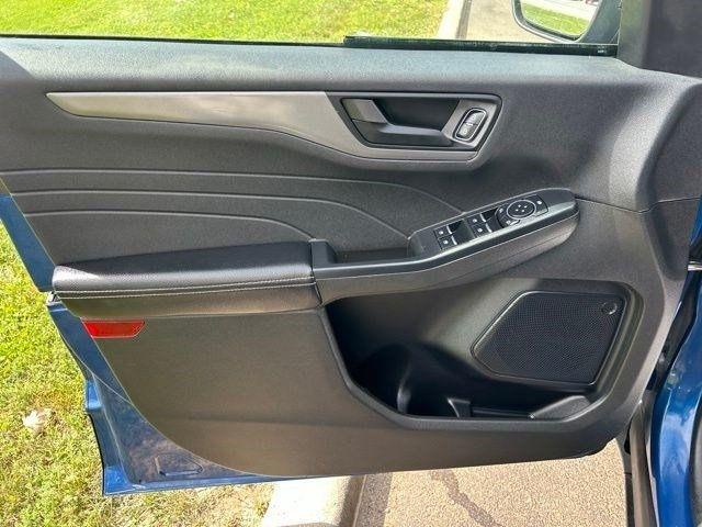 Ford Escape  2023