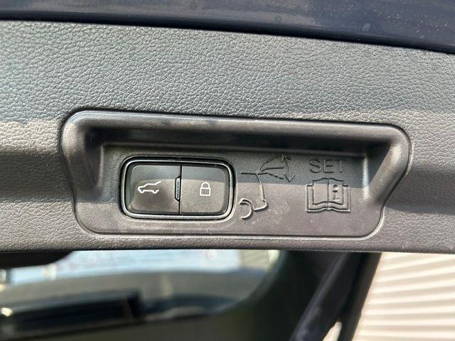 Ford Explorer  2021
