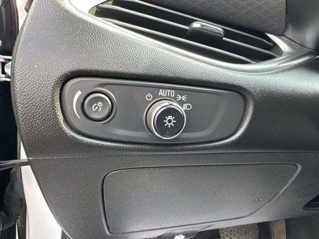 Chevrolet Malibu  2020