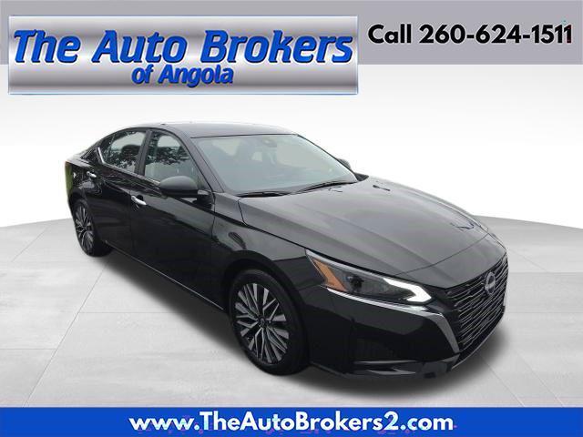 Nissan Altima  2025