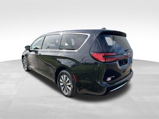 Chrysler Pacifica Hybrid  2024