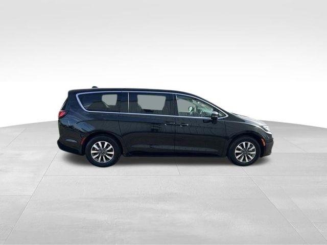 Chrysler Pacifica Hybrid  2024