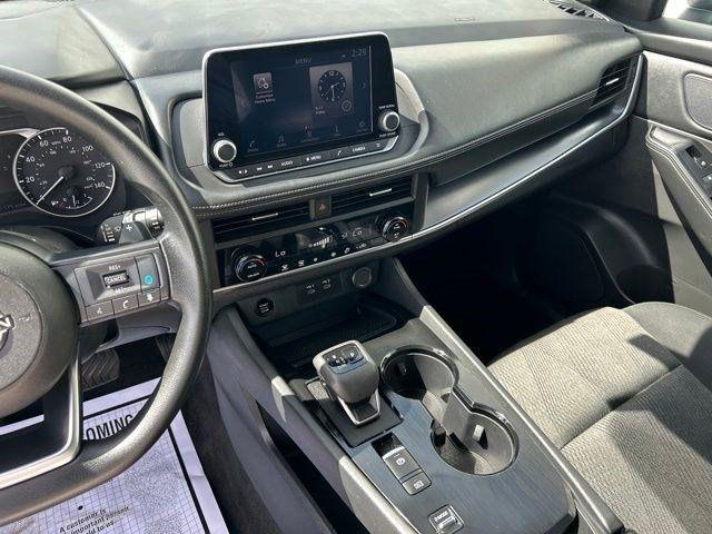 Nissan Rogue  2024